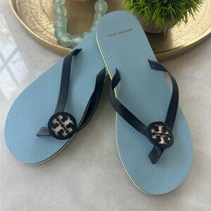 Tory Burch Minnie flip flops Size 8